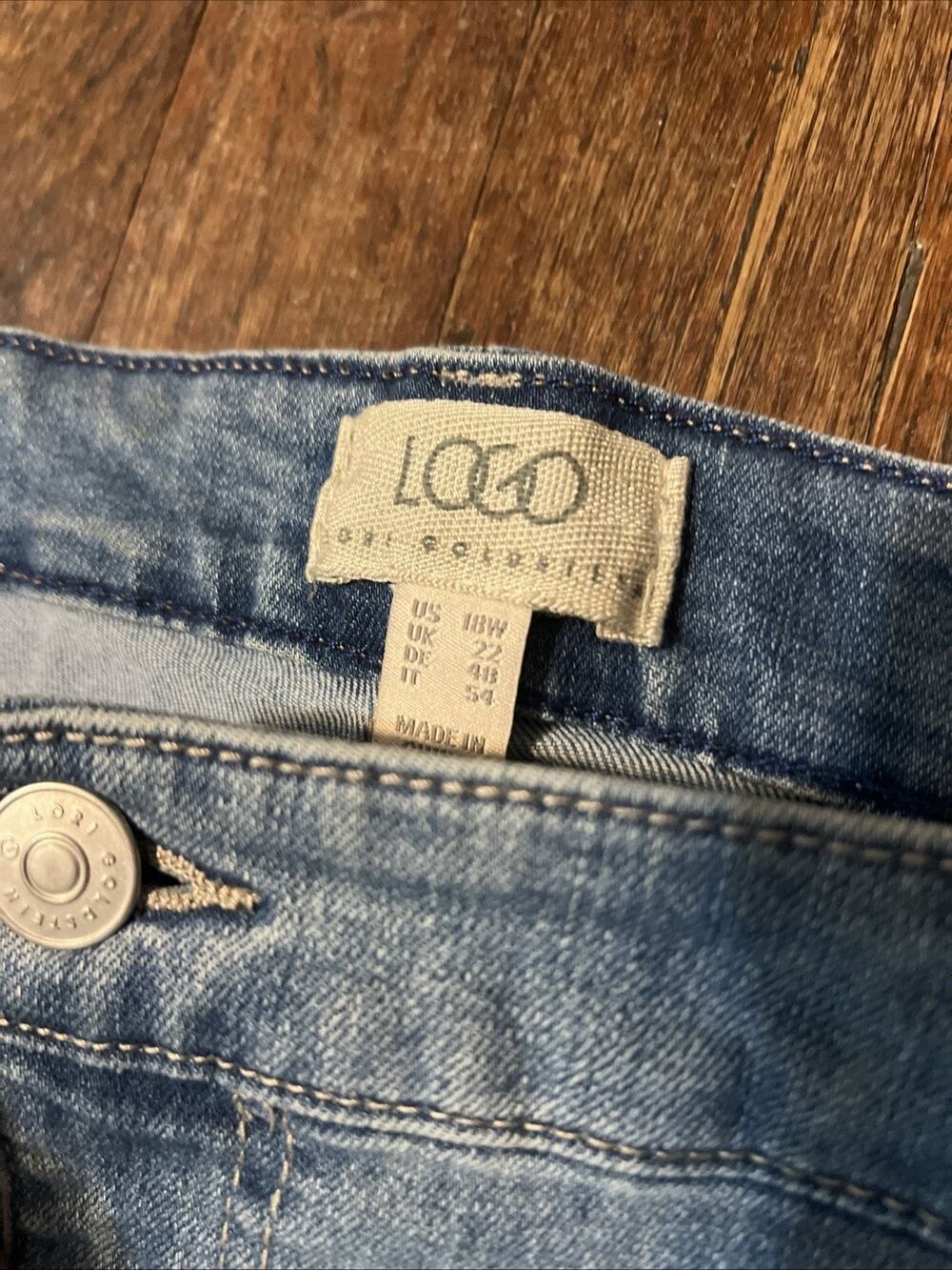 LOGO by Lori Goldstein Shadow Patch Boyfriend Jeans 18W Blue Denim Stretch - Picture 6 of 10
